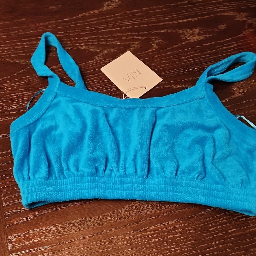 NWT NIA Blue Cropped Tank Top